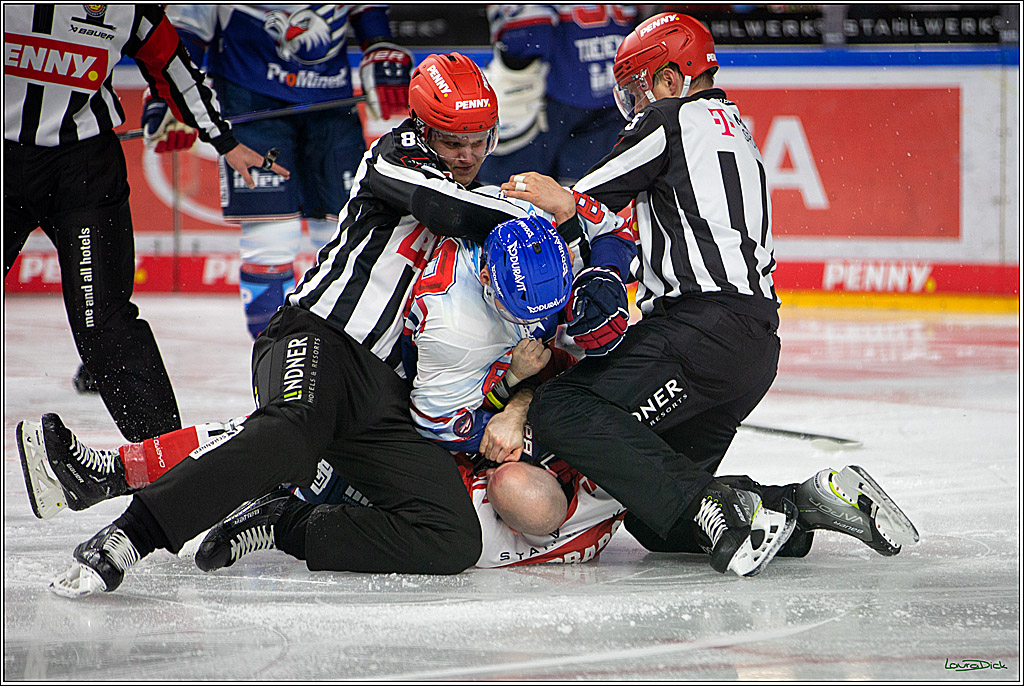PENNY DEL; Koelner Haie-Adler Mannheim; Koeln, 21.03.2023